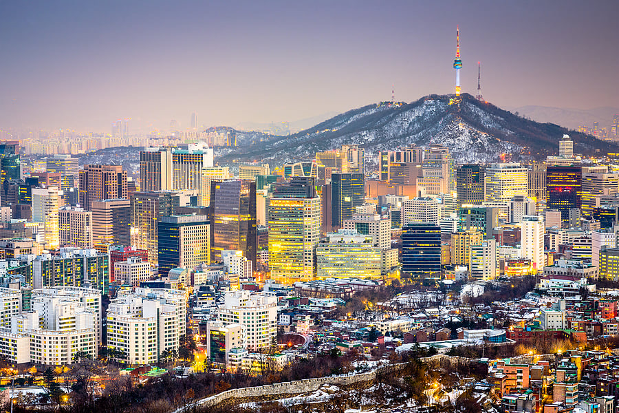 City skyline view of Seoul, South Korea at dusk